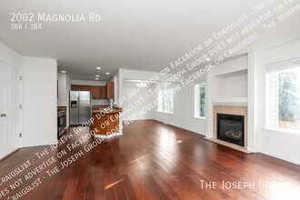 2002 Magnolia Rd in Lynnwood, WA - Building Photo - Building Photo