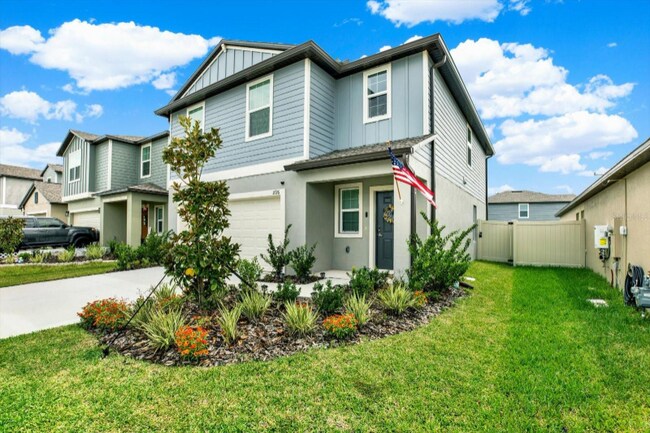 1726 Lanier Rd in Zephyrhills, FL - Foto de edificio - Building Photo