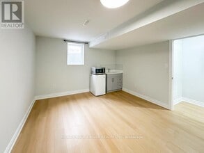 1869 Brookshire Square in Pickering, ON - Building Photo - Building Photo