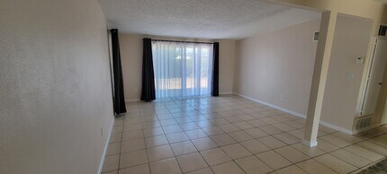 1103 Oneonta Ave in Imperial Beach, CA - Building Photo - Building Photo