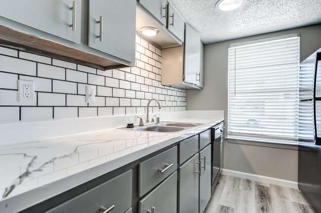 Paso Norte Apartments