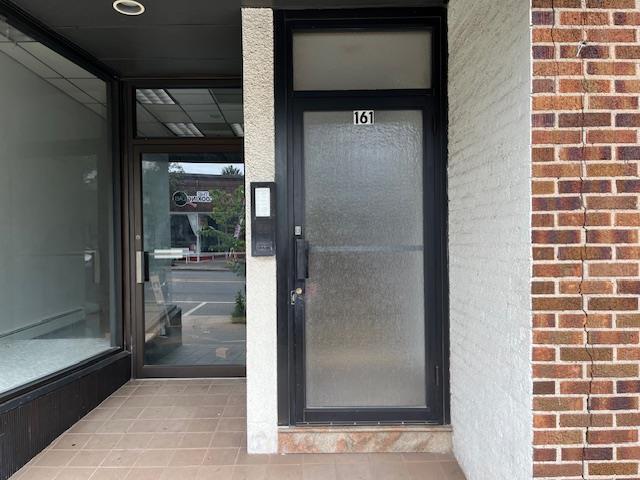 165-165 Main St in Port Washington, NY - Building Photo