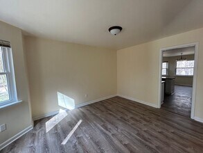 2637 Old Jonesboro Rd in Fairburn, GA - Building Photo - Building Photo