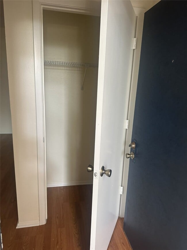 7009 N Holiday Dr in Galveston, TX - Building Photo - Building Photo