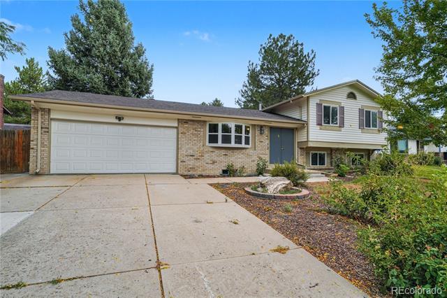 property at 6233 W Caley Ave