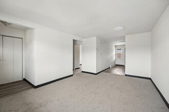 1211 Homestead Rd in La Grange Park, IL - Building Photo - Building Photo