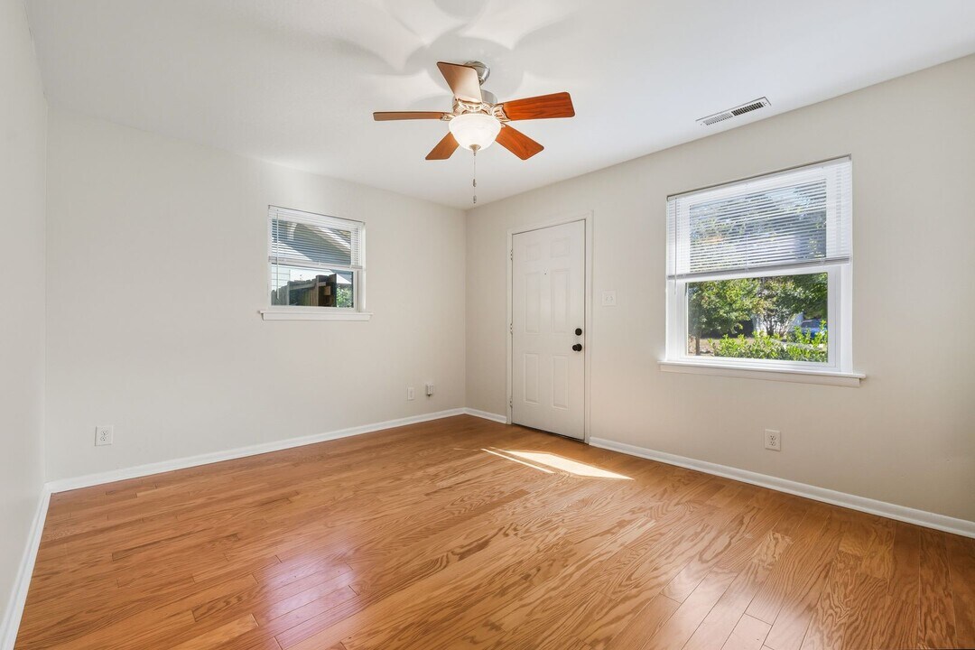 1017 Onslow St in Durham, NC - Building Photo