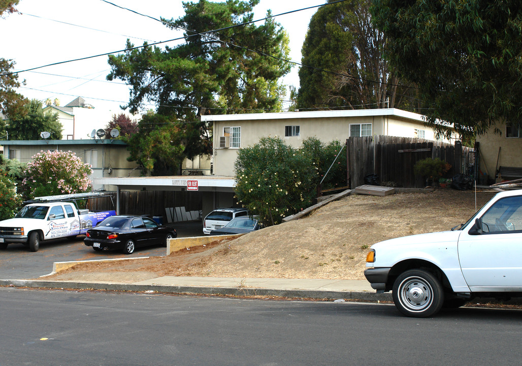 449-455 E L St in Benicia, CA - Building Photo