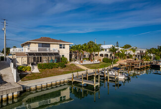 Gulf To Bay Club at Casey Key in Nokomis, FL - Foto de edificio - Building Photo