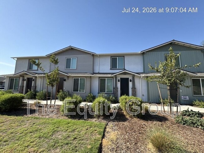property at 505 S Summit St