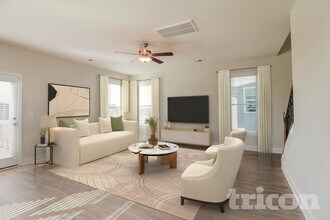 128 Halesworth Rd in Mooresville, NC - Foto de edificio - Building Photo