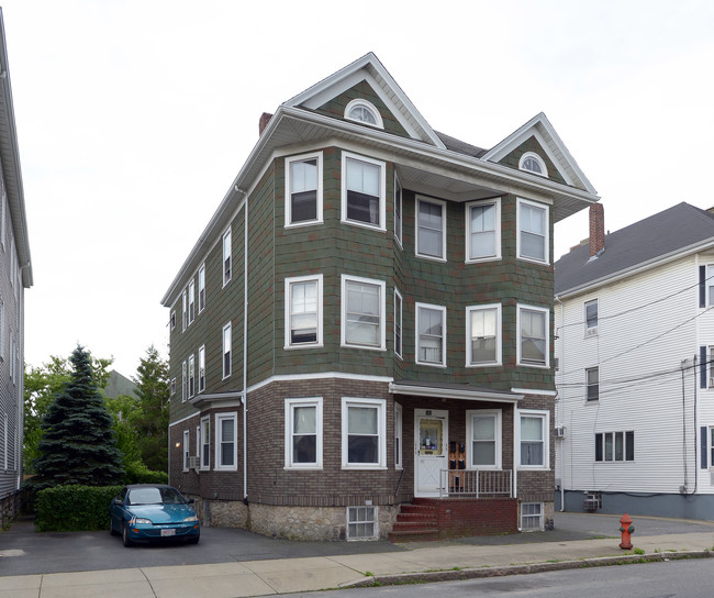 182 Deane St in New Bedford, MA - Building Photo - Building Photo