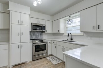 5407 47th St in Lubbock, TX - Building Photo - Building Photo