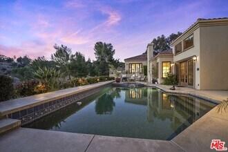 19 Ranchero Rd in Bell Canyon, CA - Building Photo - Building Photo