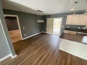 1003 Jackson Heights Rd in Goodlettsville, TN - Building Photo - Building Photo