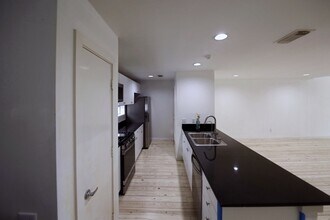 702 Ruthven St in Houston, TX - Building Photo - Building Photo