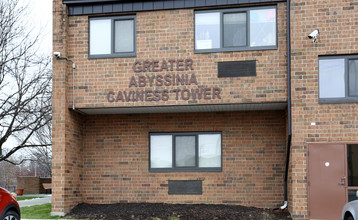 Abyssinia Tower in Cleveland, OH - Foto de edificio - Building Photo