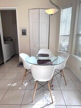 886 Spinnaker Dr W in Hollywood, FL - Building Photo - Building Photo
