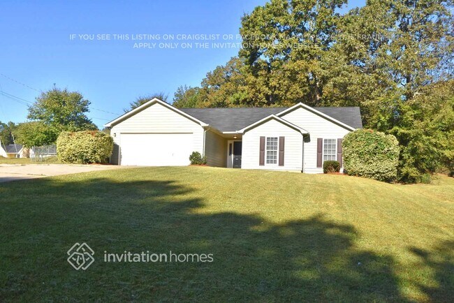 property at 146 Forest Pl