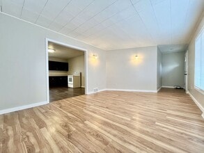 1979 Barbara St in Muskegon, MI - Building Photo - Building Photo