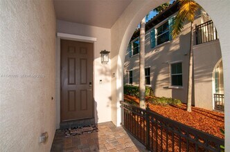 4357 Cascada Cir in Hollywood, FL - Building Photo - Building Photo