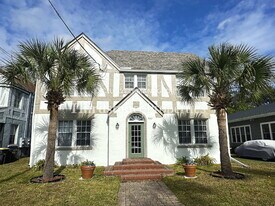 2667 Forbes St in Jacksonville, FL - Building Photo