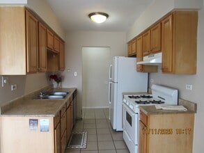 1156 Copperfield Ln in Schaumburg, IL - Building Photo - Building Photo