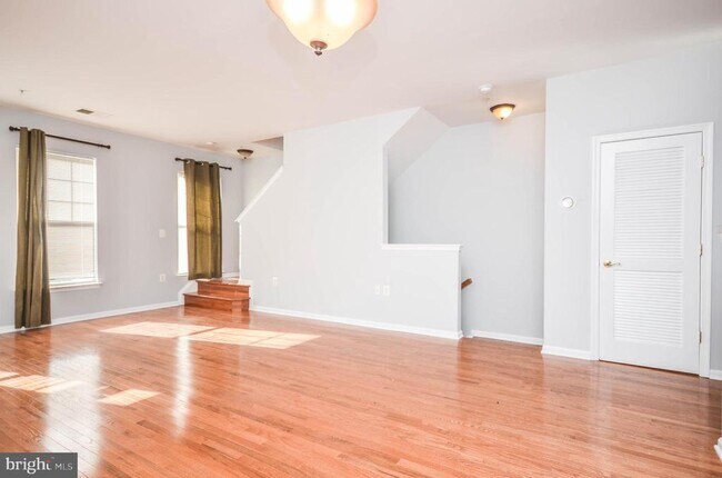 116 Moore Dr in Rockville, MD - Building Photo - Building Photo