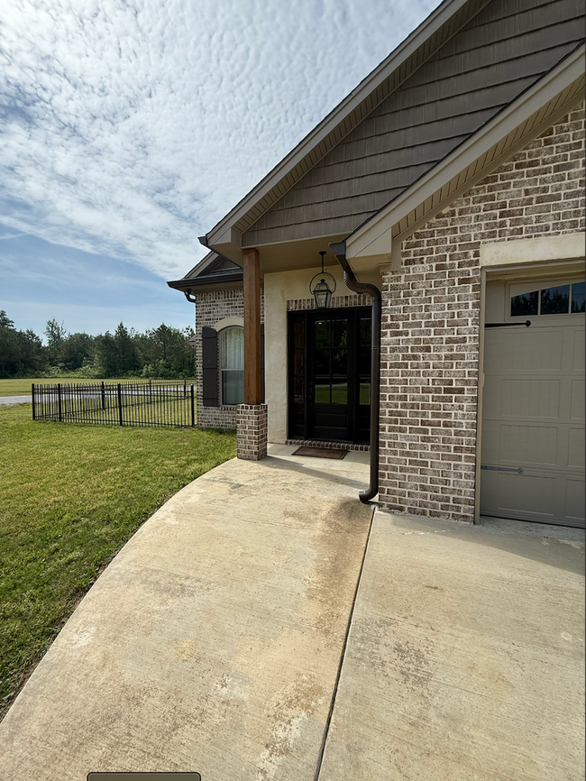 4234 Wolfe Rd in Caledonia, MS - Building Photo - Building Photo