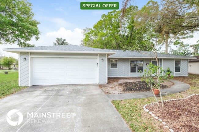 property at 1044 Zamora St SE