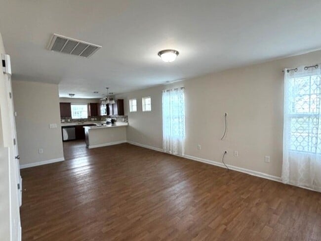 7501 Oliver Park Dr in Whitsett, NC - Building Photo - Building Photo