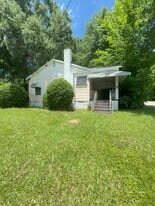 504 Church St in Laurens, SC - Building Photo