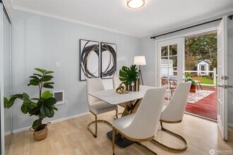 13308 125th Ave NE in Kirkland, WA - Building Photo - Building Photo