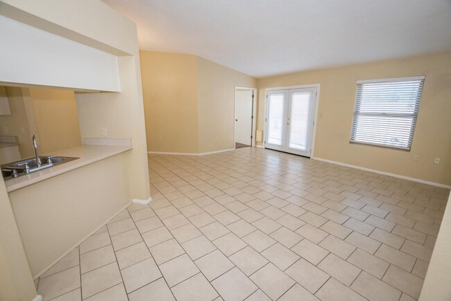 4864 Loma Loop in Sierra Vista, AZ - Building Photo - Building Photo