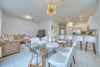 24675 SW 119th Pl in Homestead, FL - Building Photo - Building Photo