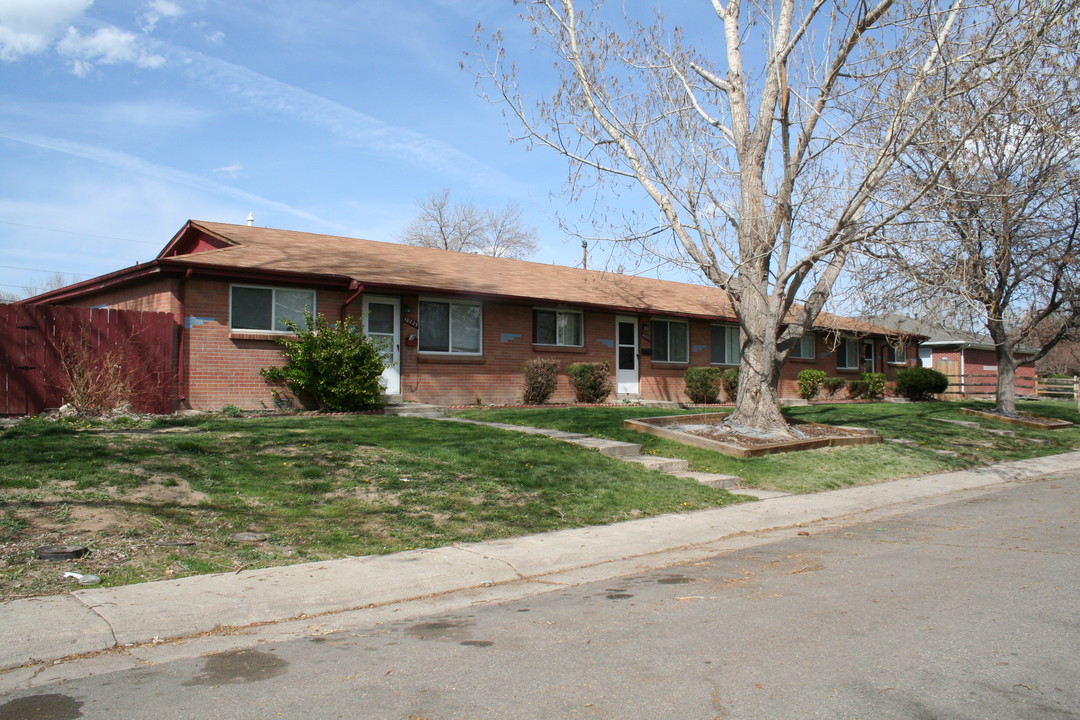 10223 W 59th Ave in Arvada, CO - Building Photo