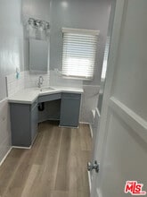 2830 W 3rd St in Los Angeles, CA - Building Photo - Building Photo