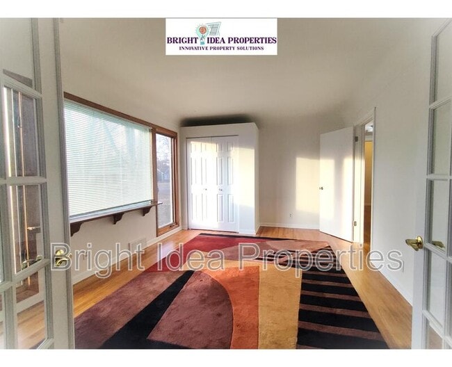 4818 Hampshire Ave N in Minneapolis, MN - Building Photo - Building Photo