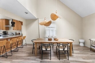 109 Woodmoor Rd in Stevensville, MD - Building Photo - Building Photo