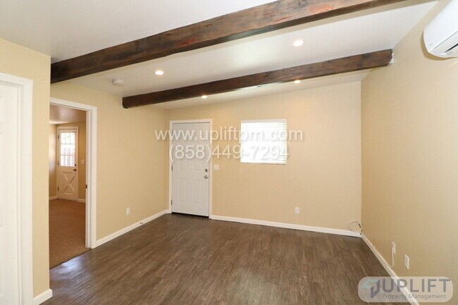 320 7th St in Ramona, CA - Building Photo - Building Photo