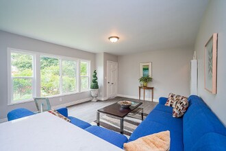 2007 W Reeve St in Compton, CA - Foto de edificio - Building Photo