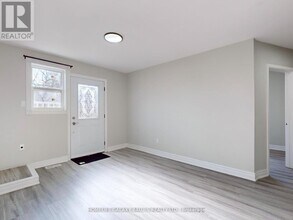 58 Milford Haven Dr in Toronto, ON - Building Photo - Building Photo