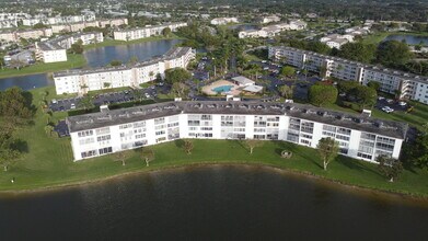 1035 Rexford B in Boca Raton, FL - Building Photo - Building Photo