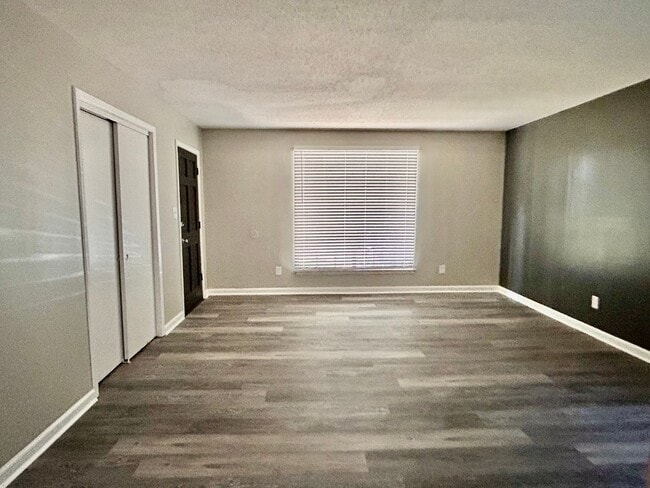 2385 Van Horn Ave in Memphis, TN - Building Photo - Building Photo