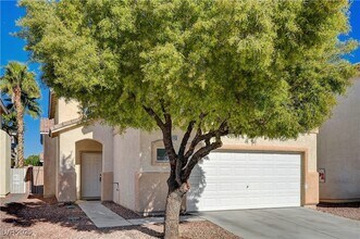 9110 Rushing Wind Ave in Las Vegas, NV - Building Photo - Building Photo