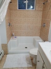 4 Tristan Dr in Farmington, NH - Building Photo - Building Photo