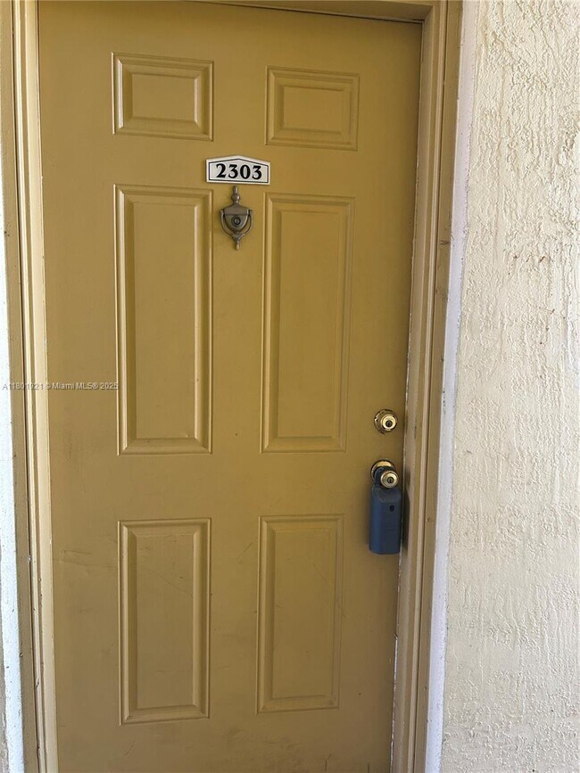 1267 SW 46th Ave in Pompano Beach, FL - Building Photo - Building Photo