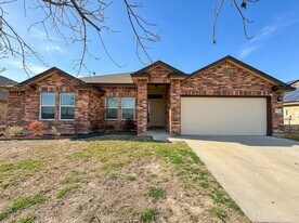 705 Rebecca Lynn Ln in Killeen, TX - Building Photo