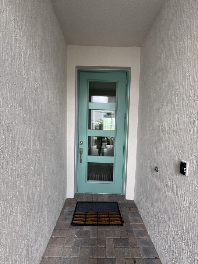 14083 SW Thorens Dr in Port St. Lucie, FL - Building Photo - Building Photo