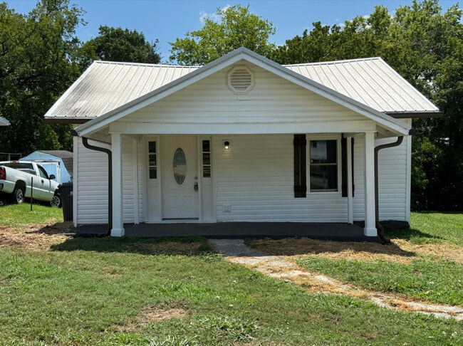 1008 Avenue A in Knoxville, TN - Building Photo - Building Photo
